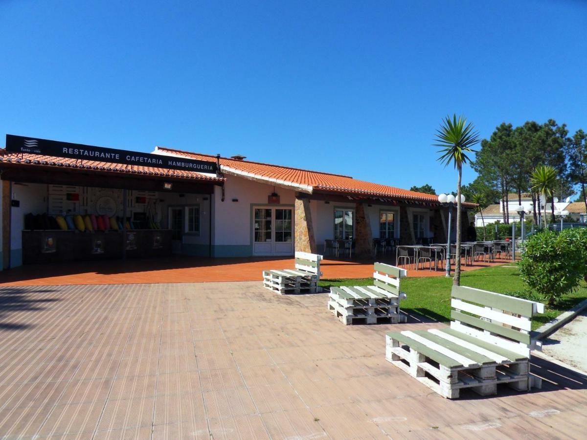 Moradia Vale Da Telha Villa Aljezur Exterior foto